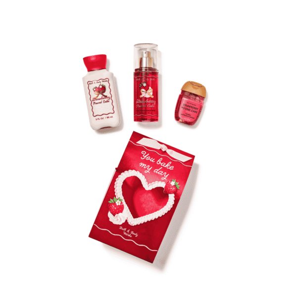 Bath & Body Works - Strawberry Pound Cake Mini Gift Set